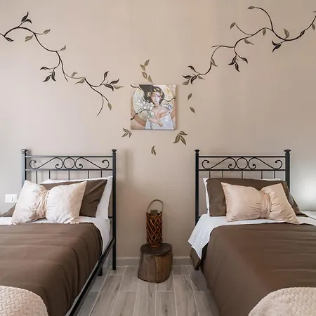 Guesthost - Charming Flat With Terraces X6